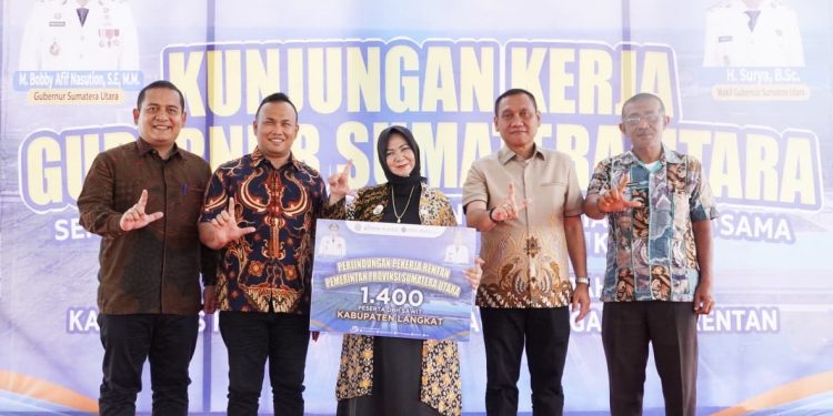 1.400 Pekerja Sawit dan Nelayan Langkat Masuk BPJS, Tapi Cukupkah untuk Ribuan Pekerja Rentan?