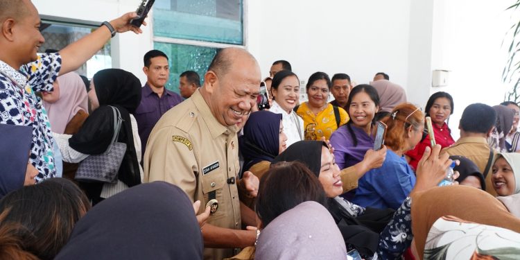 Air Mata Haru 700 Nakes Langkat Menitik, Bupati Syah Afandin Disebut Penyelamat Nasib