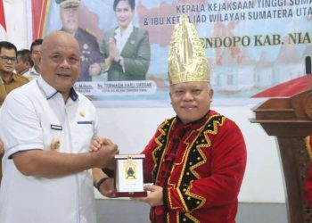 Kajati Sumut Menyigi Ketertinggalan Nias Utara, Bupati Amizaro Waruwu Minta Perhatian Pusat
