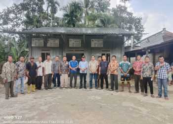 Camat Ulu Idanotae “Bedah” Desa Hili Alo’oa, Bongkar Administrasi, Sentil Jalan Rusak ke Gomo