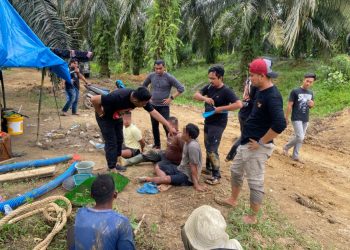 Tim Gabungan Ditreskrimsus Polda Sumbar dan Polres Pasbar Ringus Tiga Orang Pelaku PETI