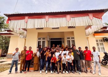 Wakil Ketua DPRD Pasbar Lepas Tim SSB Padang Tujuh ke Kota Pariaman