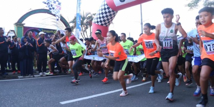 Pemkab Humbahas Gelar Lari 10K Pelajar, Semangat Sumpah Pemuda Digeber dari Simpang Marade ke Kantor Bupati