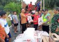 1 Ton Beras dan Logistik, Ketua DPRD Dirwansyah Hadir Langsung di Lokasi Banjir