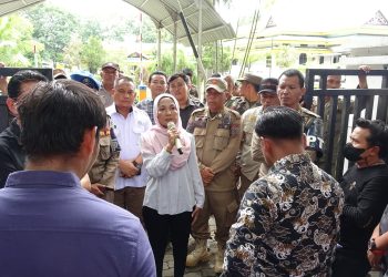 Mahasiswa Orasi di DPRD Langkat, Desak Tutup Diskotik Blue Night yang Diduga Sarang Narkoba