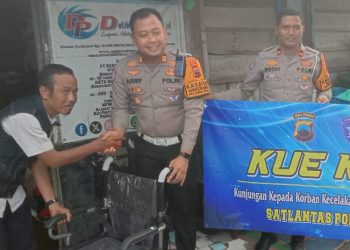 Korban Kecelakaan Terharu Saat Menerima Bantuan Dari Satlantas Polres Pemalang