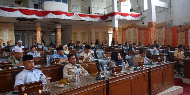 Sidang Paripurna DPRD Penyampaian Jawaban Bupati Atas Pendapat Akhir Fraksi-Fraksi Terhadap RAPBD Tahun Anggaran 2026