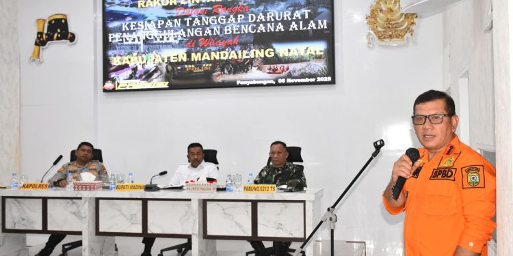 Bupati Madina Himbau Warga Waspada Terhadap Cuaca Ekstrim Bahaya Banjir dan Longsor Mengancam