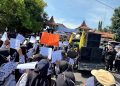 Hari Guru Nasional di Pemalang Diwarnai Demo Guru Honorer