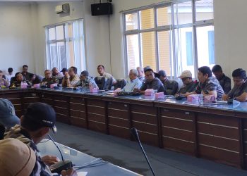 Pemerintah Pasaman Barat Fasilitasi Mediasi Konflik Masyarakat Mandiangin dengan Koperasi MLKS