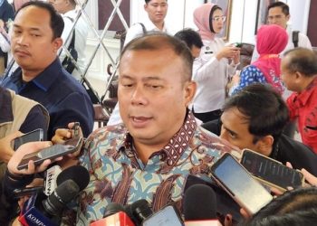 DPR Siap Kuliti Isu Ijazah Palsu Bola Panas Menggelinding ke MKD