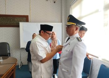 Sekda Ingatkan Tanggung Jawab Jabatan dalam Sertijab Camat Sasak Ranah Pasisie