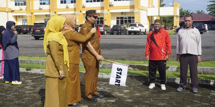 Sekda Pasaman Barat Buka Kegiatan Pengukuran Kebugaran Jasmani Calon Jemaah Haji Tahun 2026