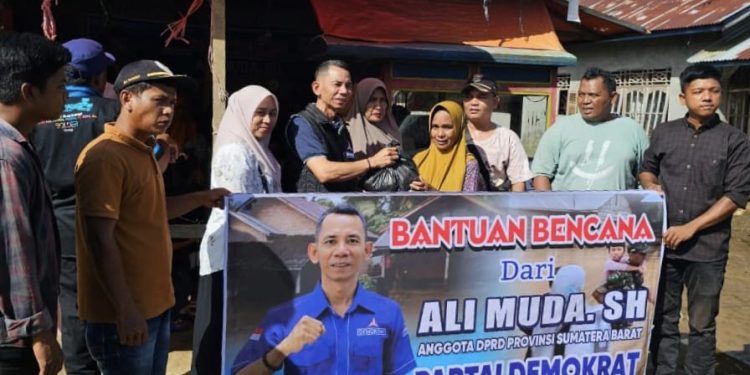 Alimuda Hadir di Tengah Warga: 300 Paket Sembako Disalurkan ke Tiga Kecamatan di Pasbar