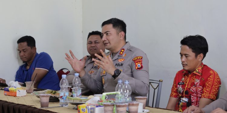 Kapolres Gowa Turun Tangan Redam Konflik Tompobulu, Ingatkan Warga Tak Main Hakim Sendiri