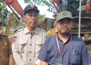 Buka Akses Jalan Talamau, PT. Agro Wiratama Turunkan Alat Berat