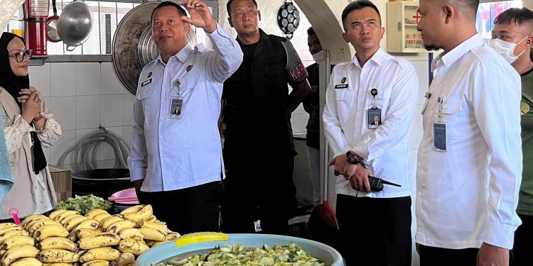 Ditjen Pas Jateng Tinjau Dapur Lapas Kendal