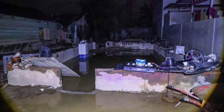 Janji Terang yang Palsu, Aceh Tamiang Masih Gelap, Warga Murka, Janji Bahlil Dianggap Menipu Presiden
