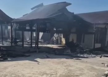 Polsek Muara Batang Gadis Dibakar Massa, Amarah Warga Meledak Usai Dugaan Pengedar Narkoba Dilepas