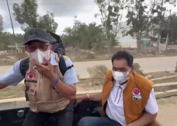 Gubernur Aceh Mualem Nekat Numpang Pikap Bawa Relawan Malaysia ke Tamiang Negara Serasa Absen, Aceh Bergerak Sendiri