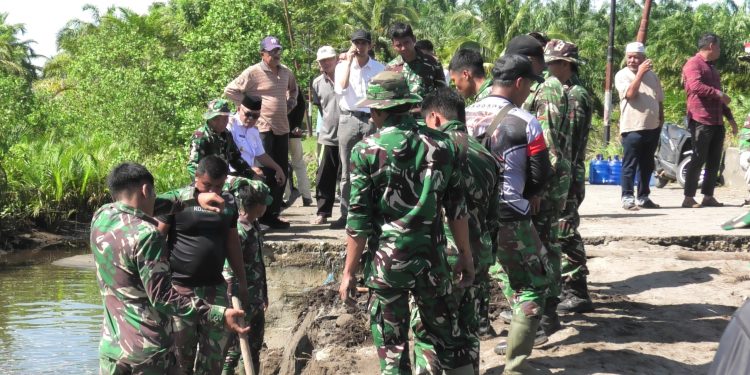 Bupati Pasaman Barat Apresiasi Percepatan Perbaikan Jalan dan Jembatan Pascabanjir