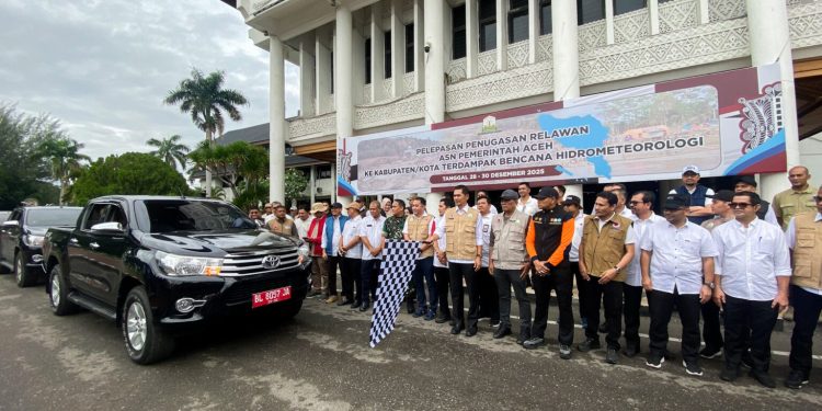 4.000 ASN Diterjunkan, Pemerintah Aceh “Keroyok” Lumpur demi Sekolah Hidup Kembali