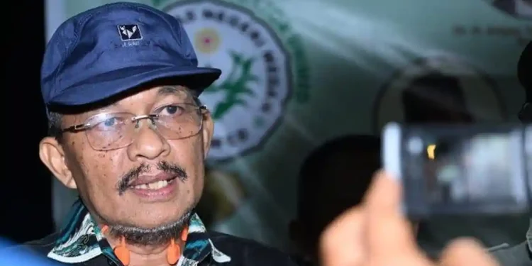 HP Dibalik Jeruji, Ilyas Sitorus Mantan Kadiskominfo Sumut “Dibuang” ke Nusakambangan
