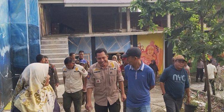 Tak Kasih Ampun, Satpol PP Pasaman Barat Tutup Kafe Langgar Perda