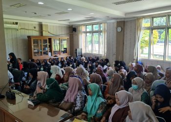 Belum Terakomodir PPPK, Ratusan Honorer Pasaman Barat Mengadu ke DPRD