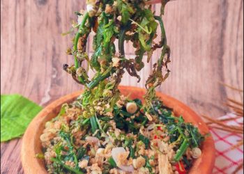 Anyang Pakis: Aroma Hutan di Meja Buka, Sederhana tapi Menggigit