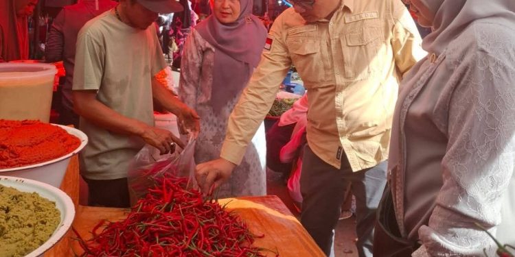 Sekda Pasaman Barat Tegaskan Pengawasan Ketat Harga Pangan Dipasar