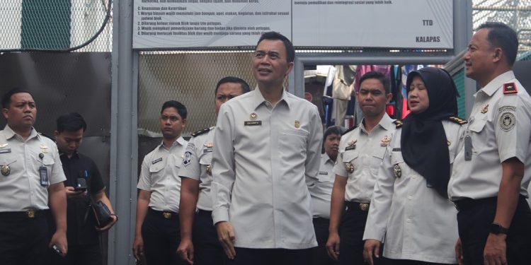 Lapas Cipinang Dapat Penguatan ZI Oleh Staf Ahli Birokrasi