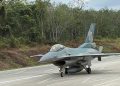 Perdana! Jet Tempur Mendarat di Tol Trans Sumatera