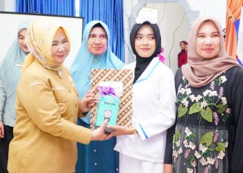 Wabup Tiorita Hadiri Capping Day Akbid Langkat Angkatan XXIV