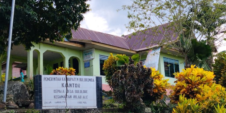 Oknum Bendahara Desa Bulolohe Diduga Bawa Lari Uang Insentif dan Honor Puluhan Kader Posyandu