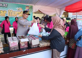 Polres Pasaman Barat Gelar Pasar Murah, Warga Berbondong-bondong Datang