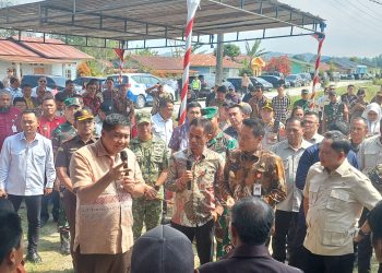 Transparansi atau Skandal “Bang Ara” Pasang Alarm Keras Diproyek Bedah Rumah Humbahas