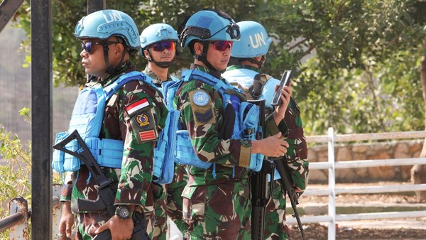 Komisi I DPR Usul Tarik Pasukan Perdamaian TNI di Lebanon Buntut Serangan Maut