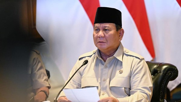 Prabowo Kaji Potong Gaji Menteri dan DPR Hadapi Dampak Konflik Timur Tengah