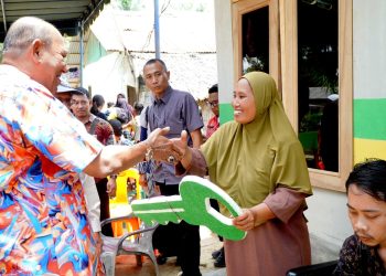 Bupati Syah Afandin Menyusuri Pelosok, RTLH Jadi Ikhtiar Mengangkat Martabat Warga Pasar Rawa