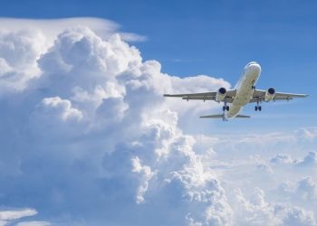 Iran Buka Kembali Penerbangan Internasional Bandara Mashhad Besok