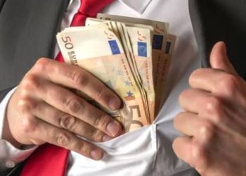 Dugaan Penyelewengan Dana Desa Bulolohe, Pelapor Desak Kejari Bulukumba Telusuri Keterlibatan Pihak Lain