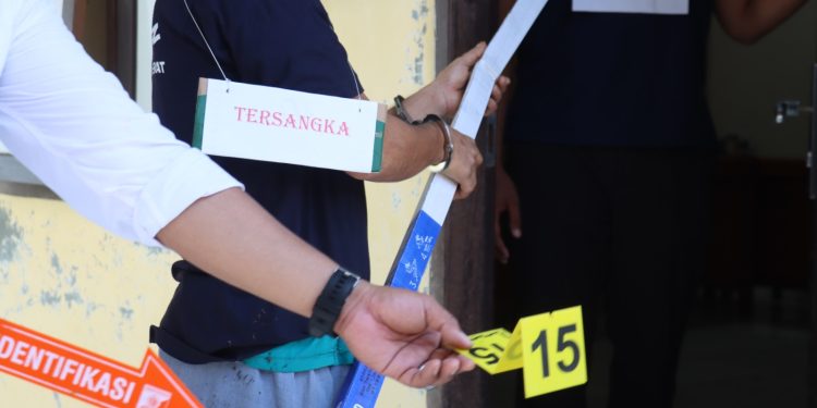 Pembunuhan Berencana di Pasaman Barat Direkonstruksi, Tersangka Terancam Hukuman Mati