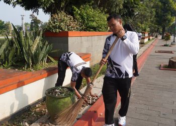 Rutan Pemalang Gelar Kerja Bakti di Alun -alun Pemalang
