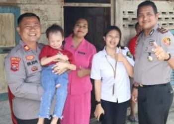 Polres Nias Selatan Berikan Bantuan Kesehatan bagi Anak Penderita Stunting