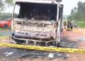 ‘Neraka’ Dijalinsum Langkat, Truk Bermuatan Puluhan Sepeda Motor Ludes Terbakar, Arus Lalin Macet Total