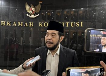 Anwar Usman Pingsan Usai Prosesi Wisuda Purnabakti di MK