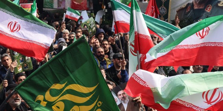 Nasib Perang Iran di Tangan Teheran, Damai atau Kembali Tempur?