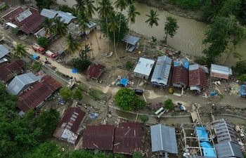 Banjir dan Longsor Kepung Sultra, Kolaka Timur Tetapkan Darurat, Ratusan Rumah Terendam, Jembatan Putus