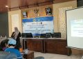 FK UNAIR dan Ecoton Edukasi Bahaya Mikroplastik di Gresik, Warga Dorong Hadirnya Toko Refill